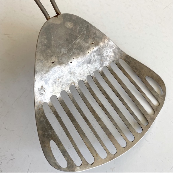 Vintage Frying Spatula - Picture 4 of 4